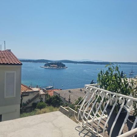 Private Room With View 1 Hvar Town Bagian luar foto